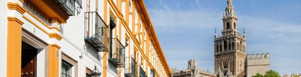 Аренда автомобиля на железнодорожной станции Санта Крус AVE Севилья