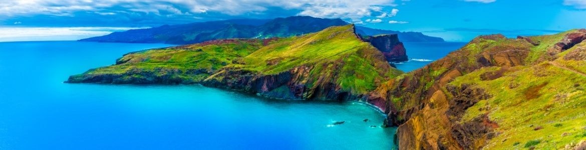 Car hire journey to the Cabo Girao cliff in Madeira