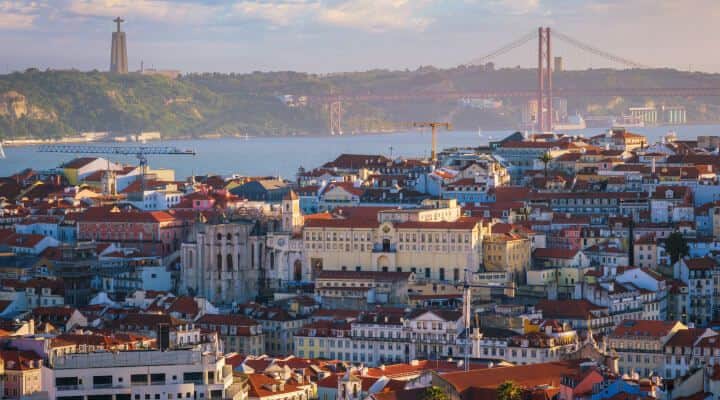 Car hire at Lisbon Airport