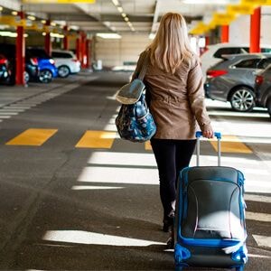 1. GA RECHTSTREEKS NAAR HET SMARTKEY PARKEERTERREIN
